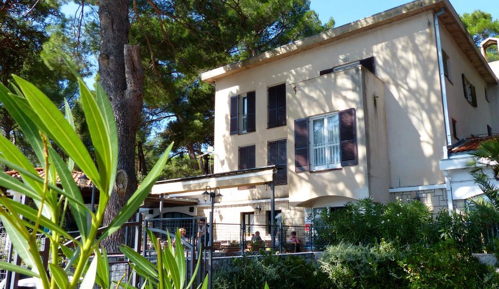 Diana B&B Mali Lošinj Exteriör bild